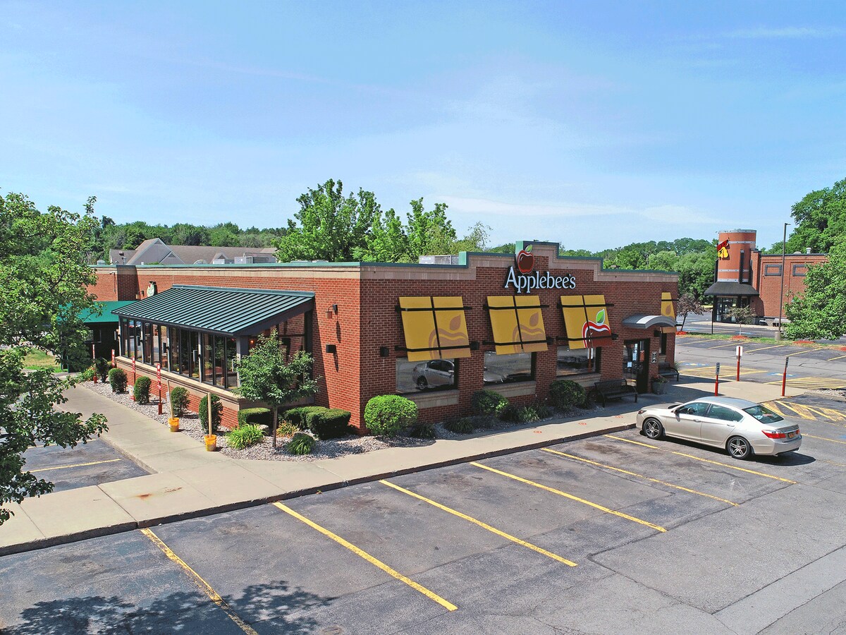 200 Paddy Creek Cir, Rochester 14615 UK