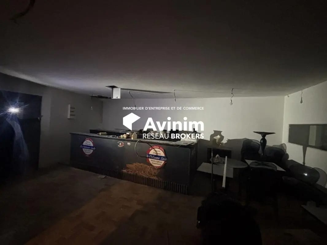 Build-to-Rent in Paris for sale Interior Photo- Image 1 of 6