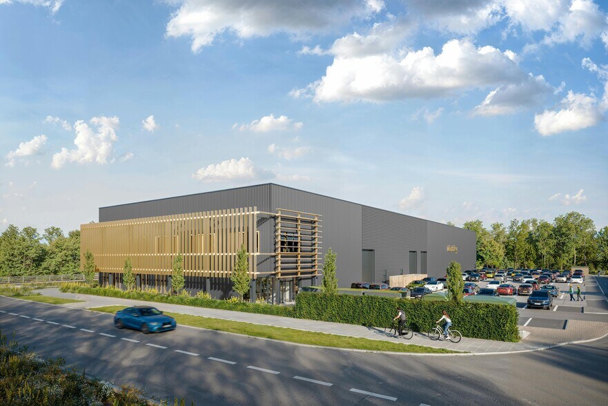 Maypole Blvd, Harlow to rent - Building Photo - Image 3 of 38