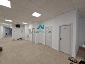 Retail in Murcia, Murcia to rent Interior Photo- Image 1 of 4