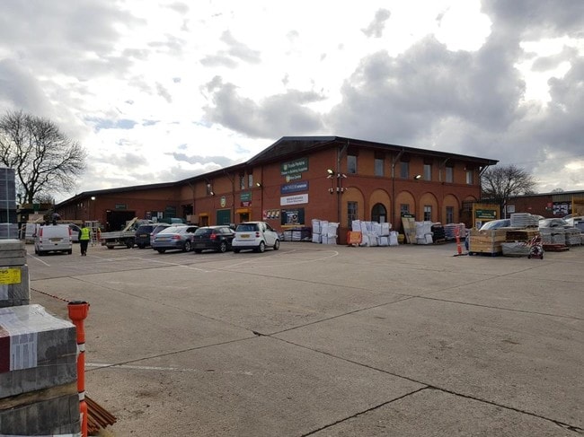 More details for 64-66 Simpson Rd, Milton Keynes - Industrial to Rent
