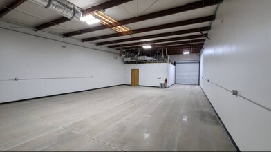 500 Pike Park Dr, Lawrenceville, GA for rent Building Photo- Image 1 of 4