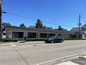 716 N Burnside Ave, Gonzales, LA for sale Primary Photo- Image 1 of 1