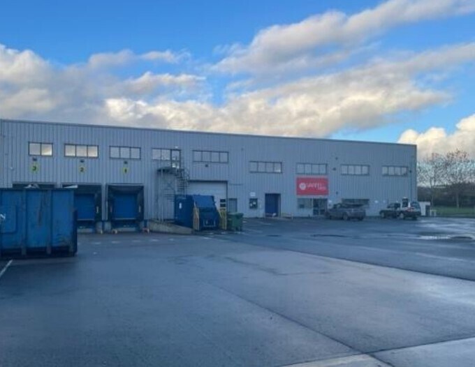 Millennium Way, Evesham for sale Primary Photo- Image 1 of 1