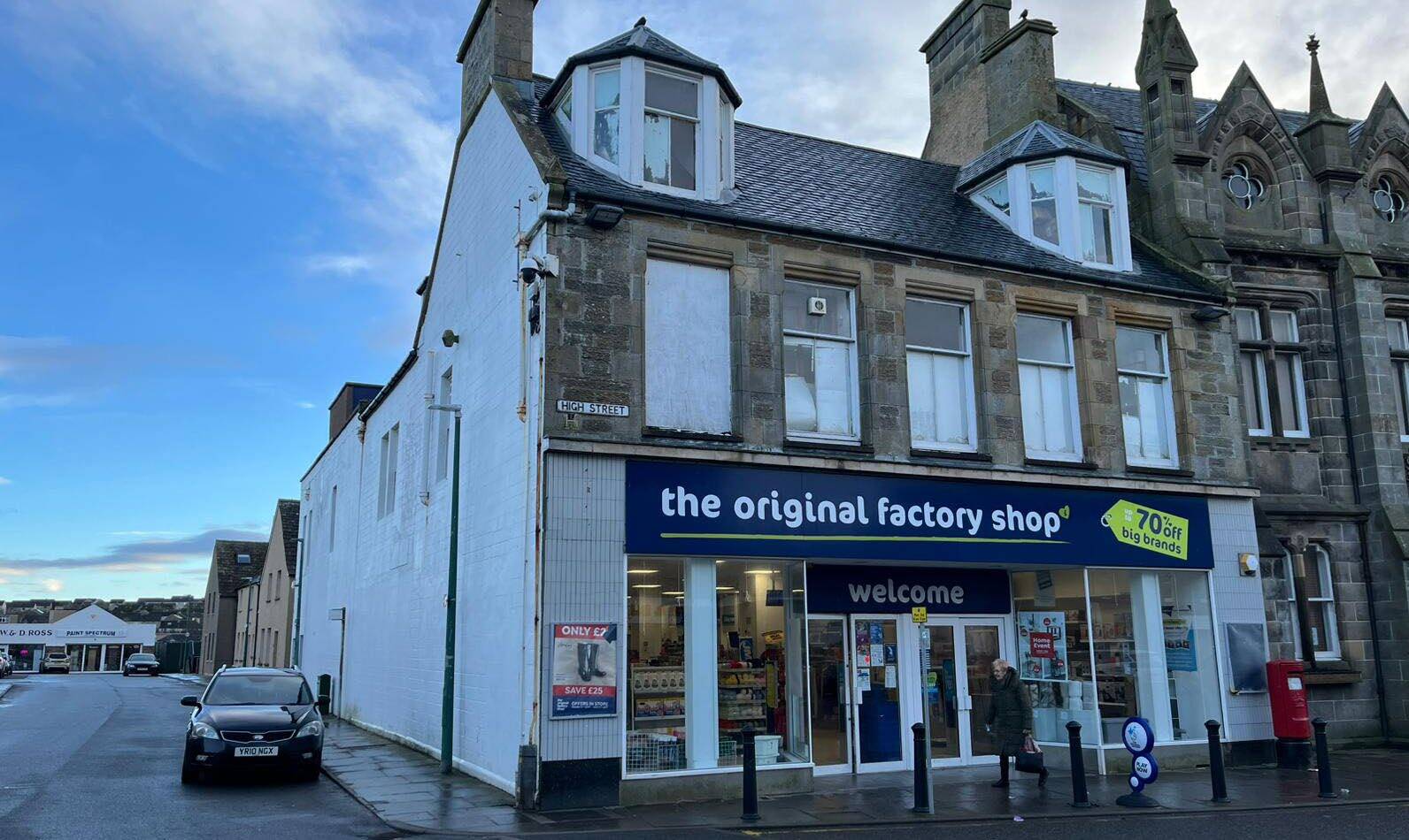 27-29 High St, Thurso to rent Building Photo- Image 1 of 3