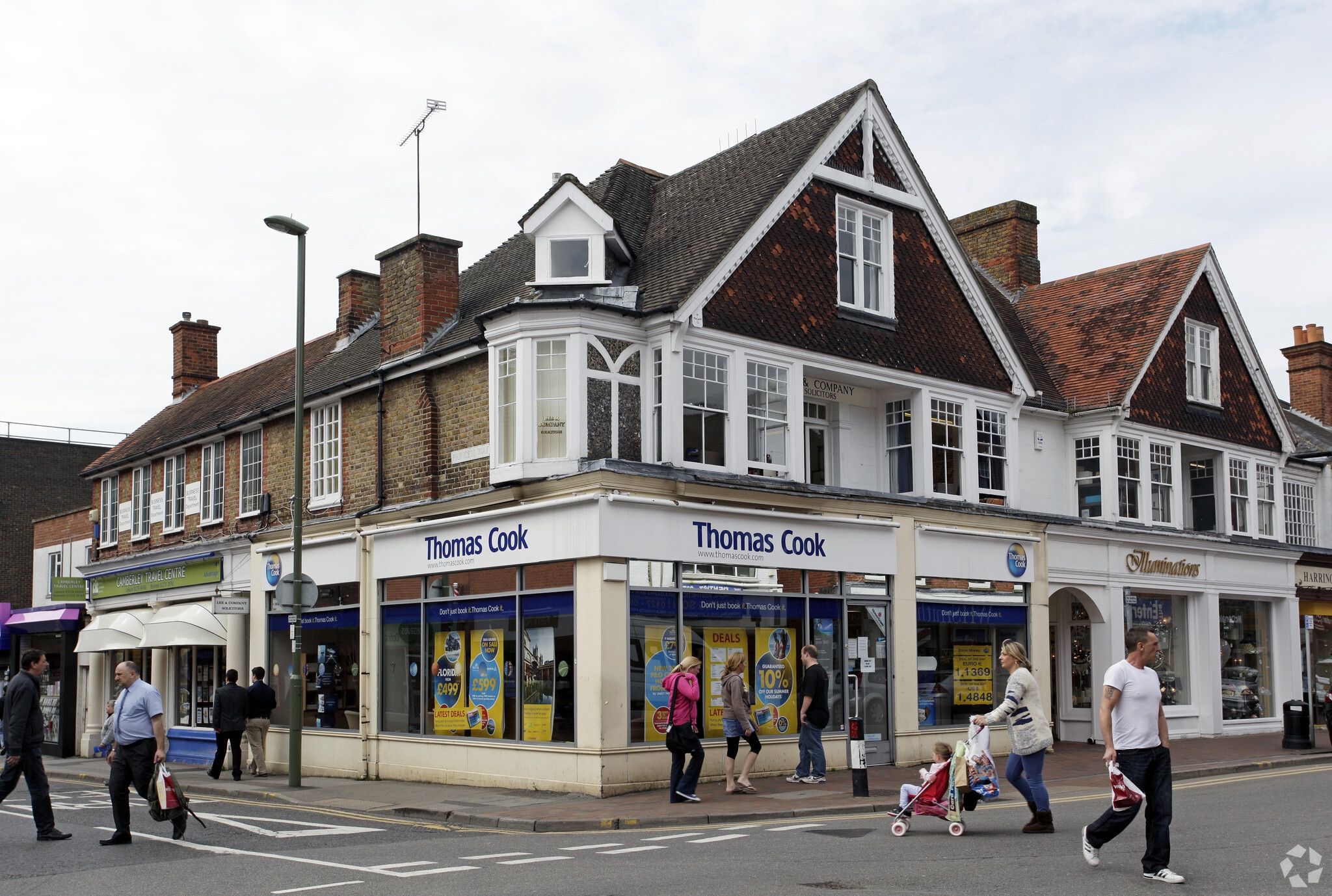 2-2A Princess Way, Camberley for sale Primary Photo- Image 1 of 1