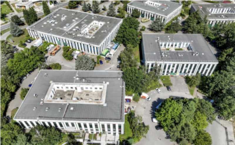 Light Industrial in Limonest to rent - Aerial - Image 3 of 17