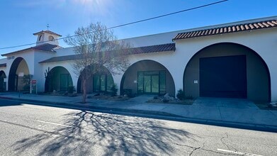 18320-18330 Oxnard St, Tarzana, CA to rent Interior Photo- Image 1 of 19