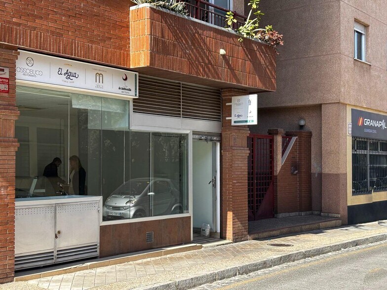 Retail in Granada, Granada for sale - Building Photo - Image 2 of 24