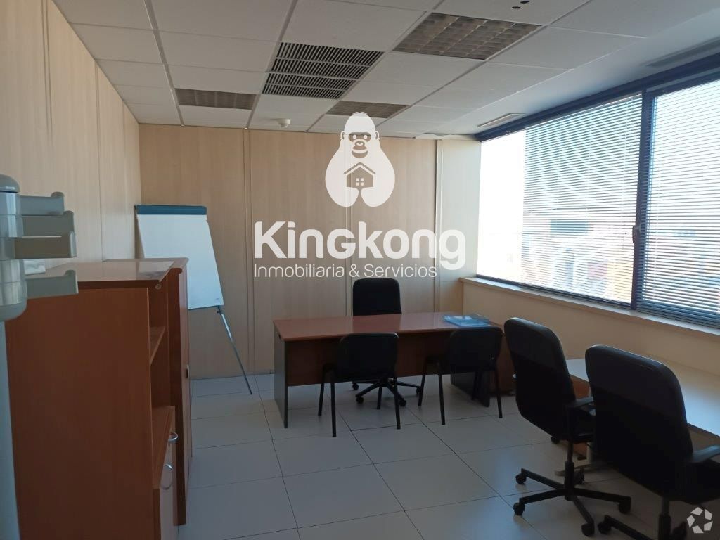 Office in Torrejón de Ardoz, Madrid to rent Interior Photo- Image 1 of 2