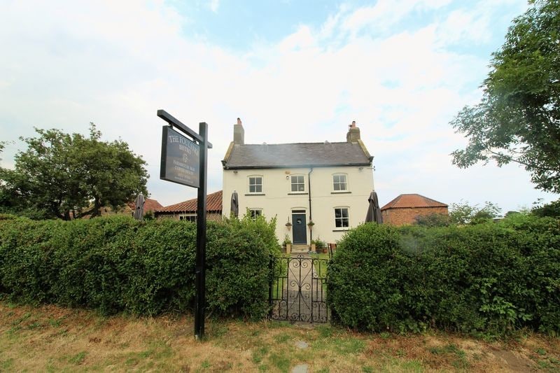 31 Barmoor Ln, Scalby for sale - Primary Photo - Image 1 of 1