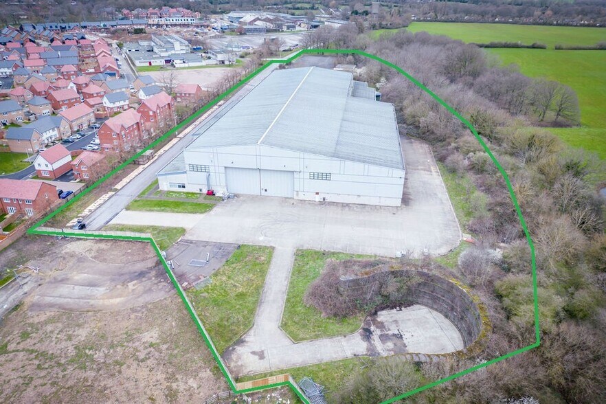 Langley Common Rd, Barkham for sale - Building Photo - Image 1 of 1