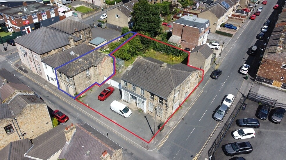 21-23 High St, Batley to rent - Building Photo - Image 2 of 2
