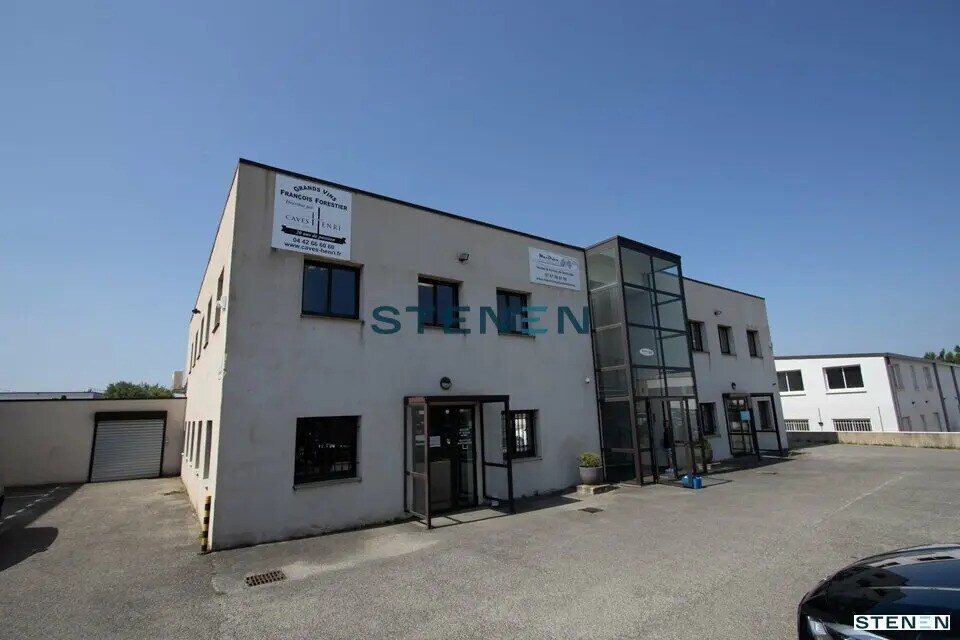 Office in Éguilles for sale Building Photo- Image 1 of 6