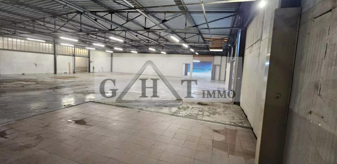 Industrial in Thorigny-sur-Marne to rent Interior Photo- Image 1 of 7