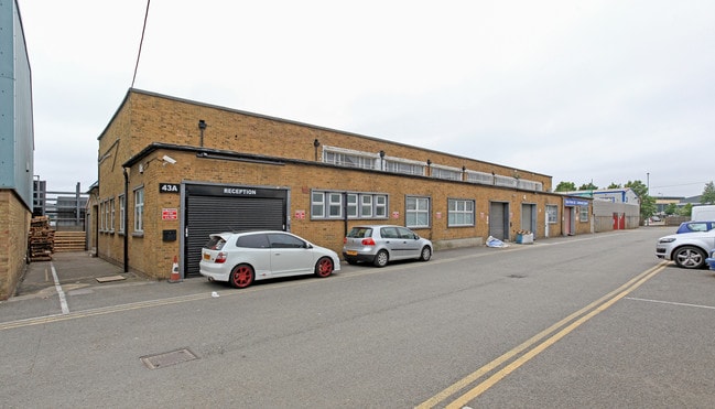 More details for Cumberland Ave, London - Office, Industrial to Rent
