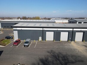 Toton Close, Nottingham to rent Building Photo- Image 2 of 5