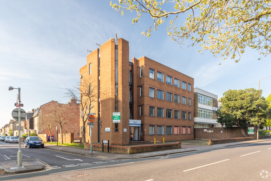 21-21A Goldington Rd, Bedford for sale - Building Photo - Image 1 of 1