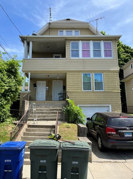 72 Remington St, Bridgeport, CT for sale - Primary Photo - Image 1 of 1