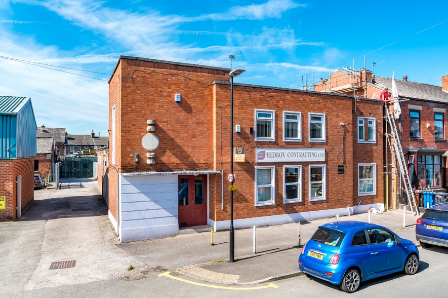 2A Charles St, Warrington for sale - Primary Photo - Image 1 of 1