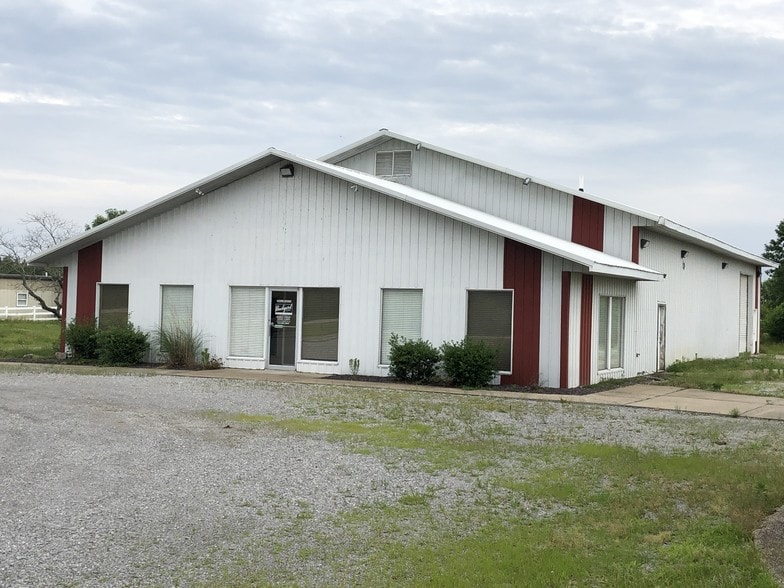 1707 E Deyoung St, Marion, IL for sale - Primary Photo - Image 1 of 1