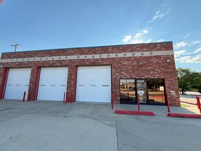 4608 N Western Ave, Oklahoma City, OK for rent Building Photo- Image 1 of 10