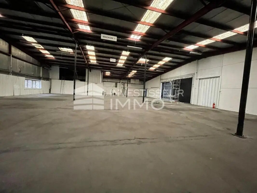 Light Industrial in Meaux to rent Primary Photo- Image 1 of 11