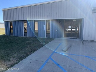 More details for 110 W Industrial Rd, Fulton, MO - Office for Rent