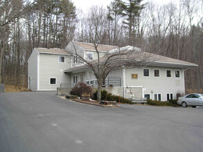 169 Route 27, Raymond, NH for rent Primary Photo- Image 1 of 23