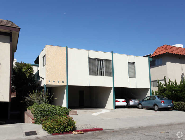 1333 Barry Ave, Los Angeles, CA for sale - Building Photo - Image 2 of 2