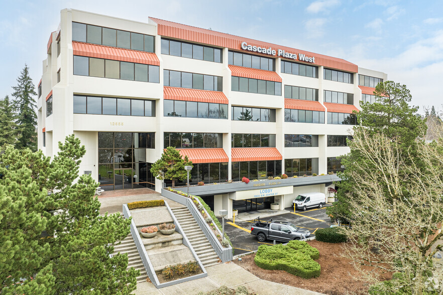 12655 SW Center St, Beaverton, OR for rent - Building Photo - Image 1 of 12