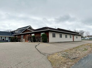 7119 Forthun Rd, Baxter, MN for rent Building Photo- Image 1 of 9