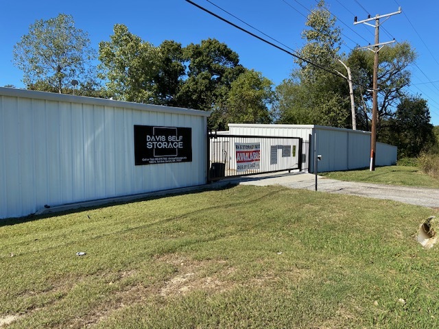 1903 N 1st Ave, Durant, OK for sale - Primary Photo - Image 1 of 1