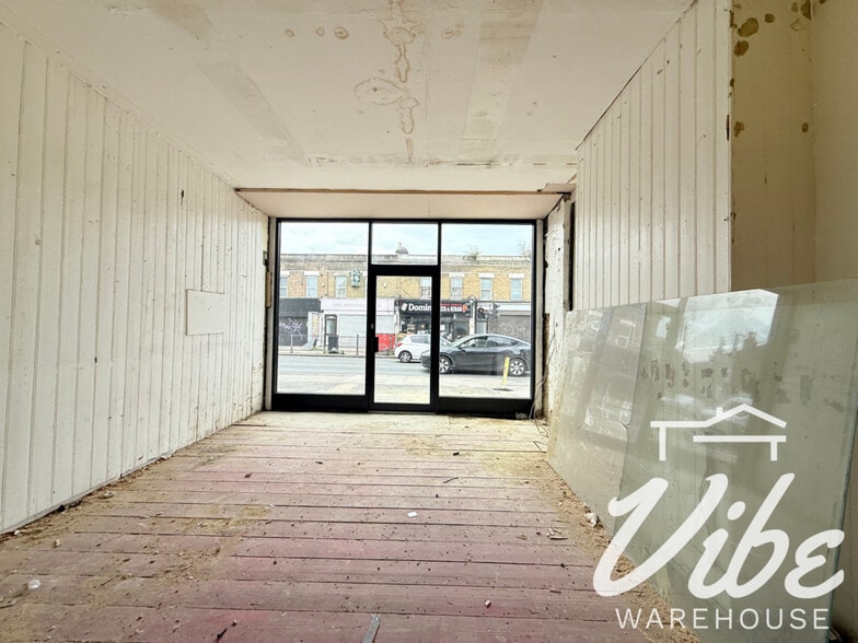 111 Brownhill Rd, London to rent - Building Photo - Image 2 of 5