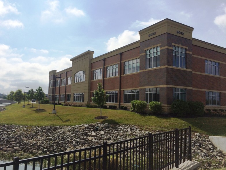 9032 Union Centre Blvd, West Chester, OH for rent - Building Photo - Image 1 of 5