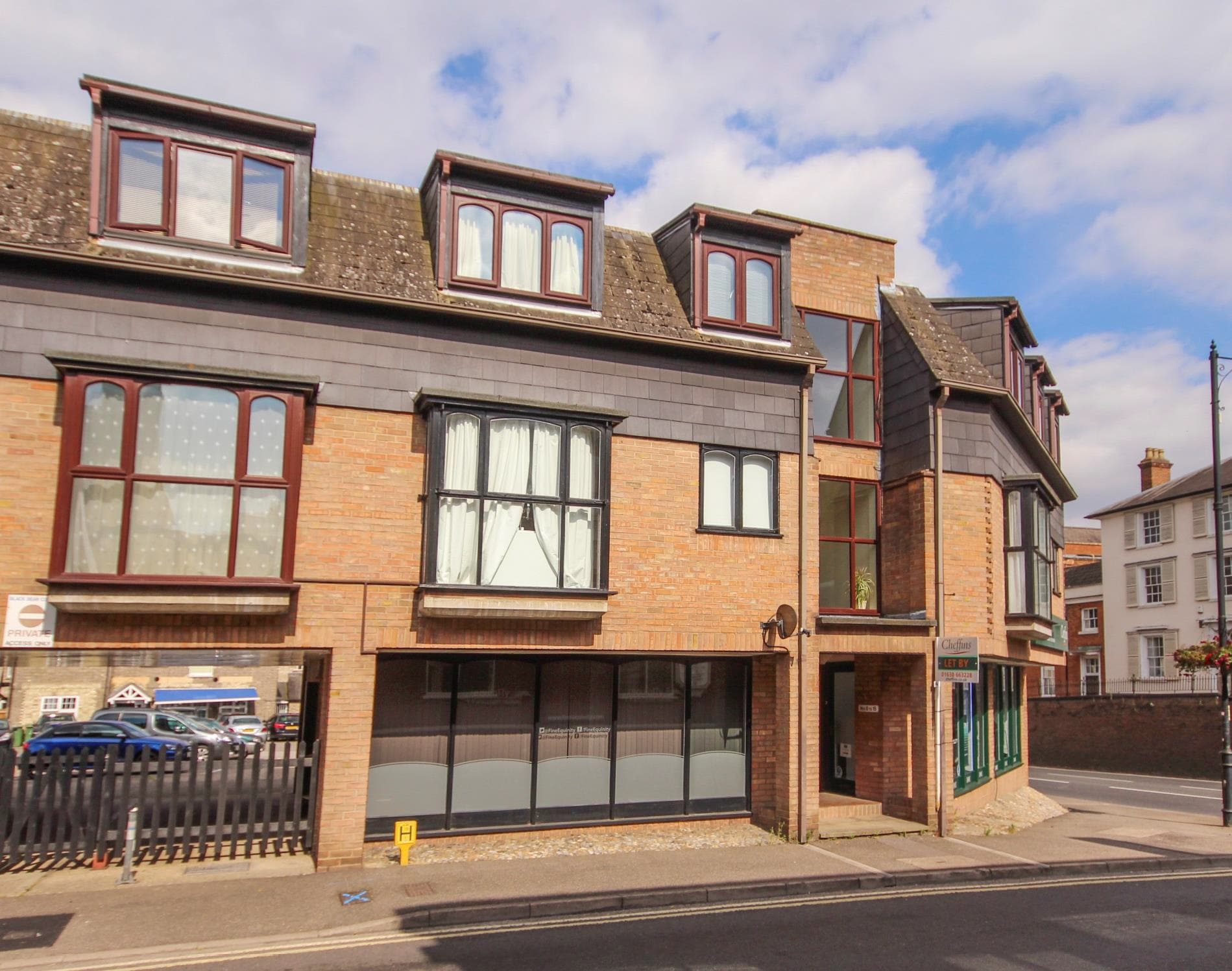 High St, Newmarket to rent Building Photo- Image 1 of 3