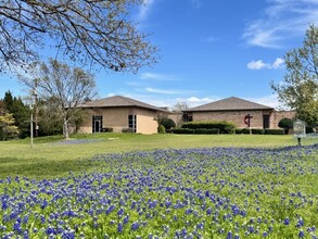 1302 S Clark Rd, Duncanville, TX for rent Building Photo- Image 1 of 25