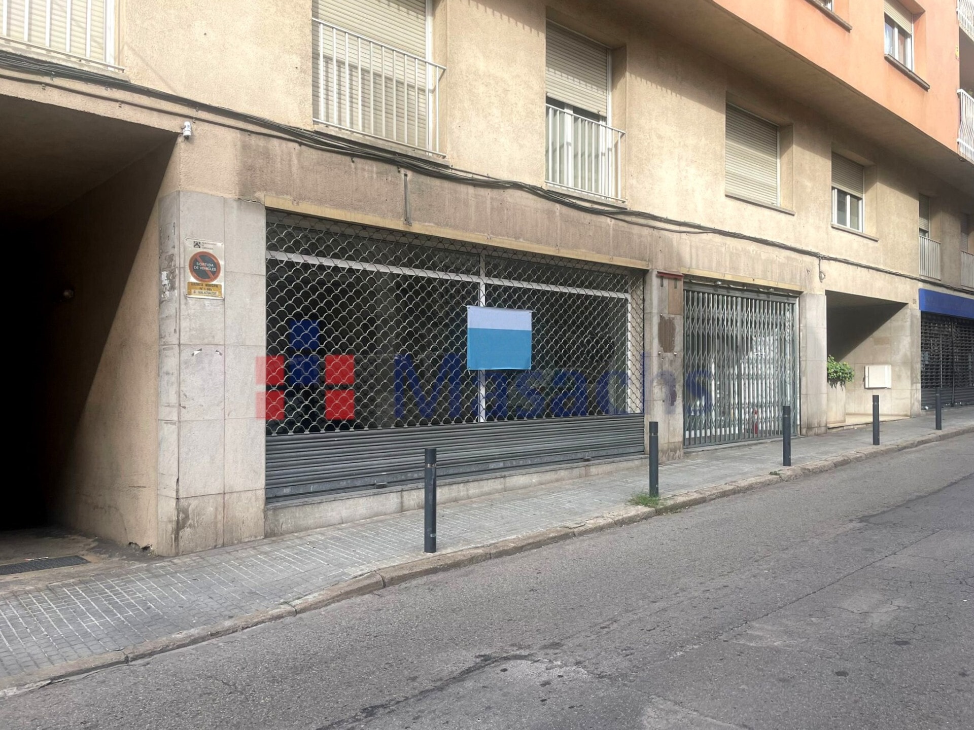 Retail in Terrassa, Barcelona to rent Construction Photo- Image 1 of 4