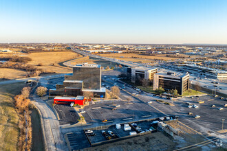 4500 S Garnett Rd, Tulsa, OK - AERIAL  map view