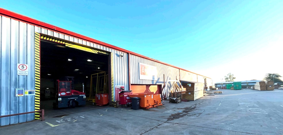 Industrial in Dalcross Industrial Estate, Inverness for sale - Primary Photo - Image 1 of 3