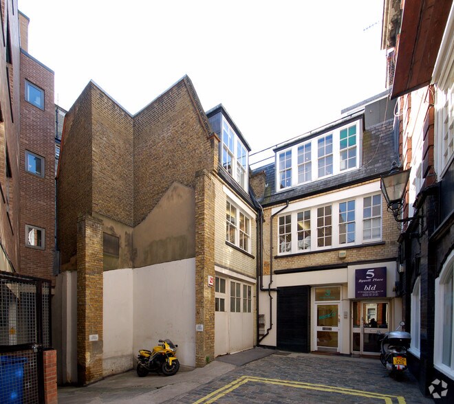 3-4 Bywell Pl, London for sale - Primary Photo - Image 1 of 1