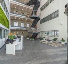 60 Norden Rd, Maidenhead to rent Interior Photo- Image 2 of 2