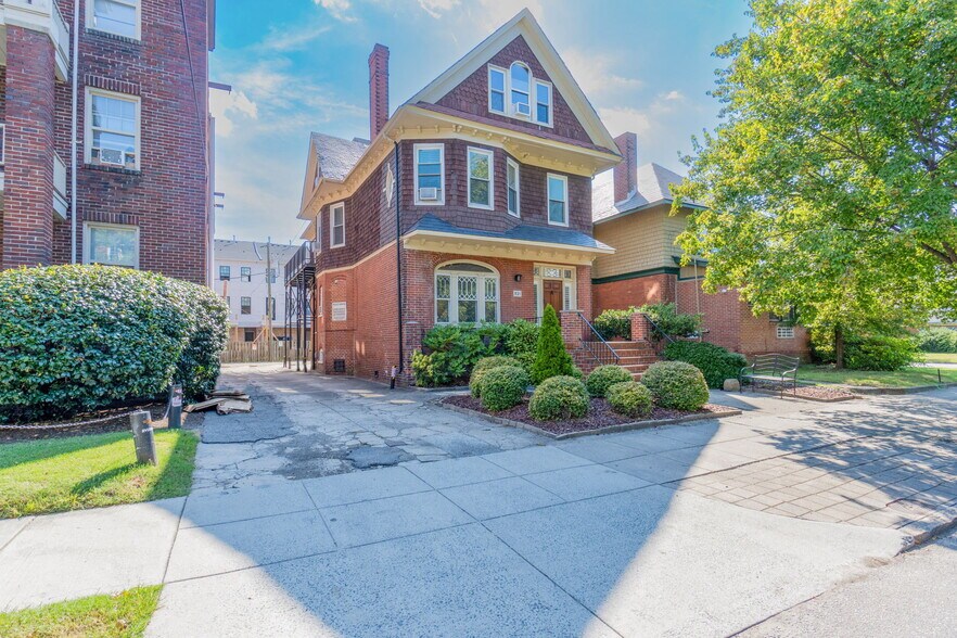 831 Westover Ave, Norfolk, VA for sale - Primary Photo - Image 1 of 1