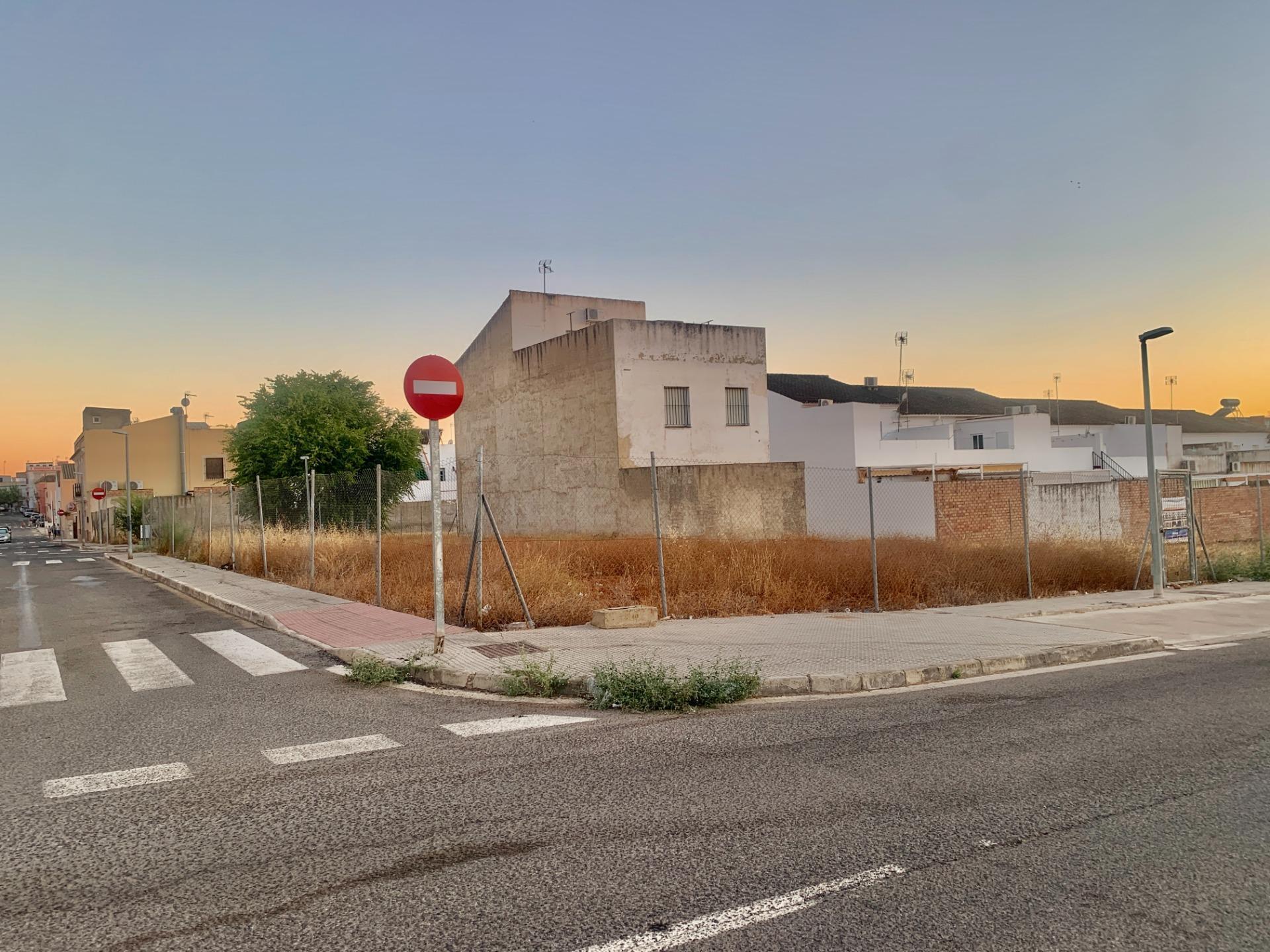 Land in Cantillana, Sevilla for sale Building Photo- Image 1 of 8