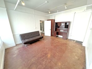 453 S Spring St, Los Angeles, CA for rent Interior Photo- Image 1 of 14