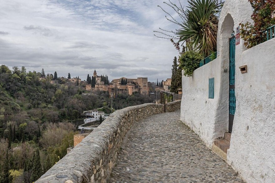 Land in Granada, Granada for sale - Aerial - Image 3 of 18