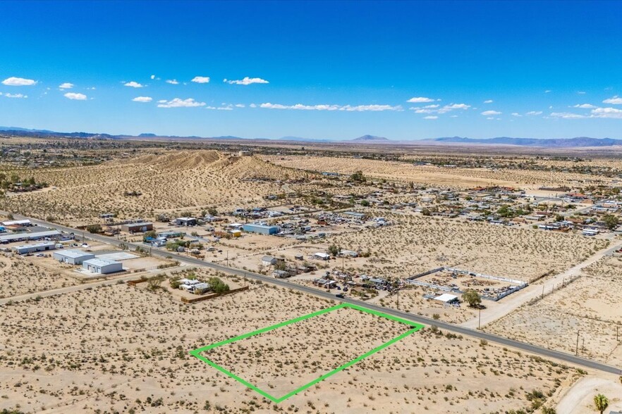 73499 Sullivan Rd, Twentynine Palms, CA for sale - Building Photo - Image 1 of 11