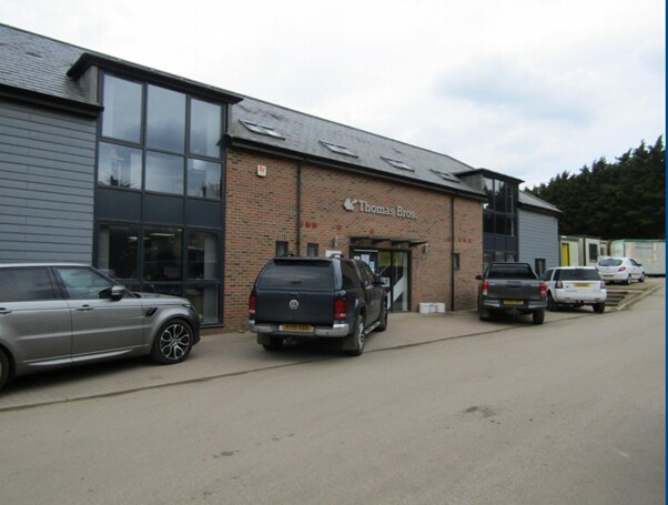 Shefford Rd, Shefford to rent - Primary Photo - Image 1 of 1