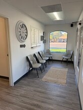 1631 E Guadalupe Rd, Tempe, AZ to rent Interior Photo- Image 2 of 6