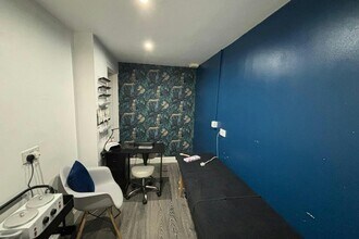 74-80 Main St, Rutherglen to rent Interior Photo- Image 2 of 5